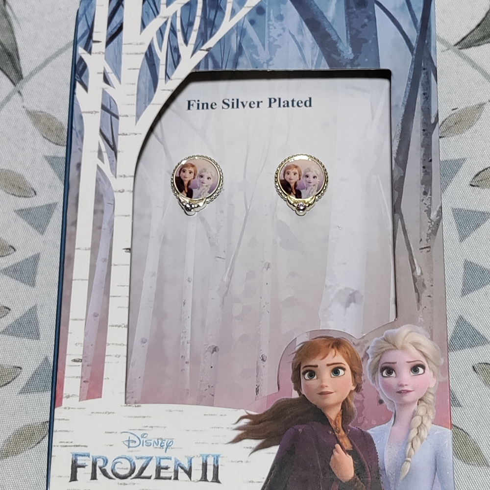 Womens / Girls Disney Frozen II Sisters Earrings